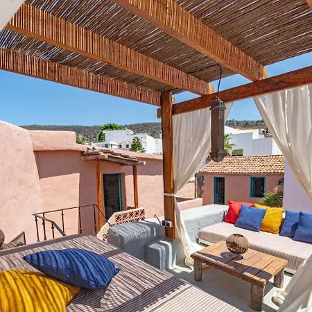 Coocoomos Casa Moroccan Style Villa *